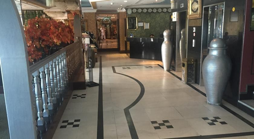 Royal Garden Hotel Dubaj Kültér fotó